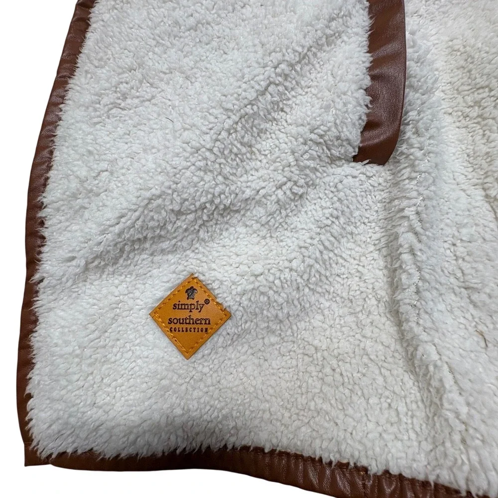 Simply Southern Reversible Sherpa Vest White‎ Fleece  Boho Womens Medium